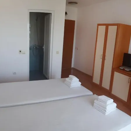 酒店 Aia Kavatsi 索佐波尔