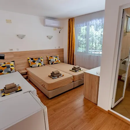 Hotel Aia Kavatsi