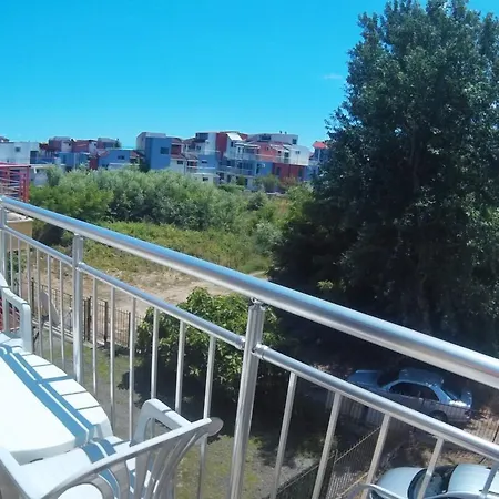 аиа каваци 2*